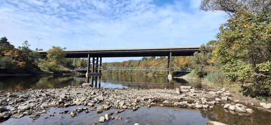 2024-09-20 09:42 Le pont de la 410 à Sherbrooke (Pont Maurice-Gingues)